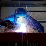 Trabajador en industria metalúrgica